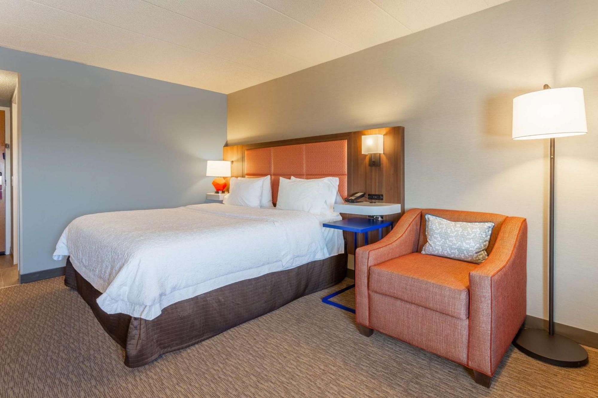 Hampton Inn Madison East Towne Mall Area Exterior foto
