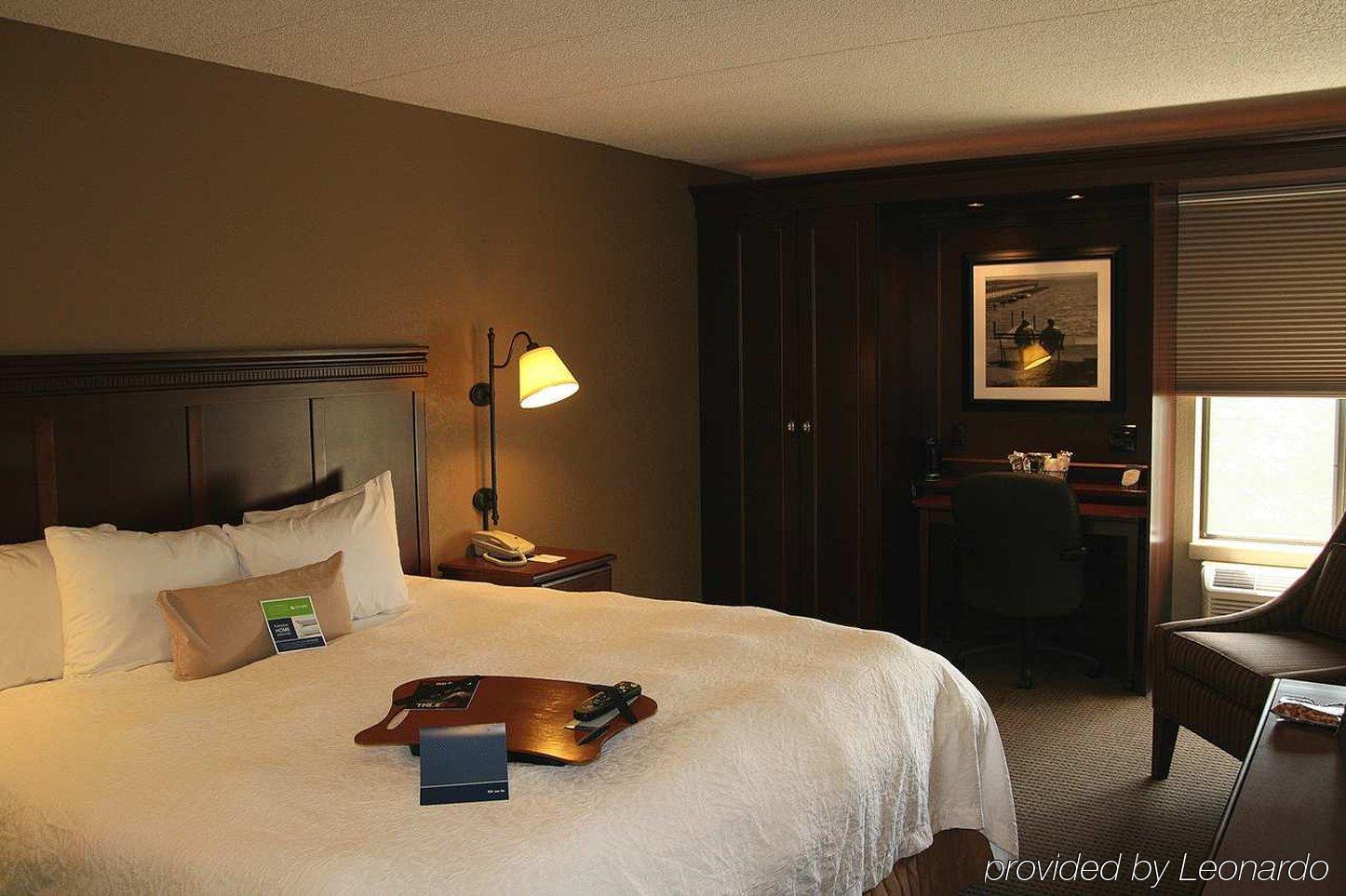 Hampton Inn Madison East Towne Mall Area Habitación foto