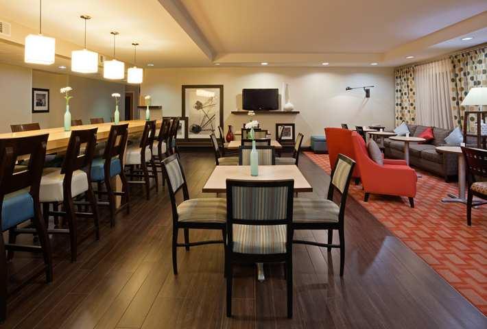 Hampton Inn Madison East Towne Mall Area Restaurante foto